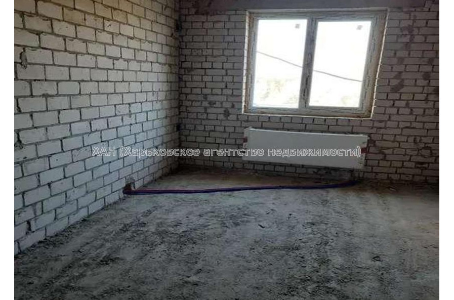 Продам квартиру, Шевченковский пер. , 2 кім., 56 м², без внутренних работ 