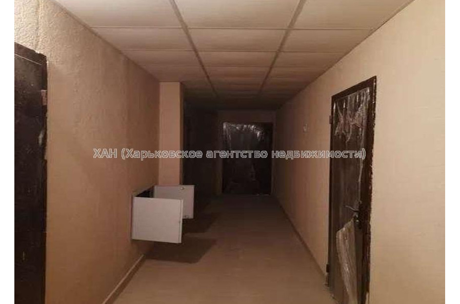 Продам квартиру, Шевченковский пер. , 2 кім., 56 м², без внутренних работ 