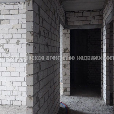 Продам квартиру, Полтавский Шлях ул. , 2 кім., 56 м², без ремонта 