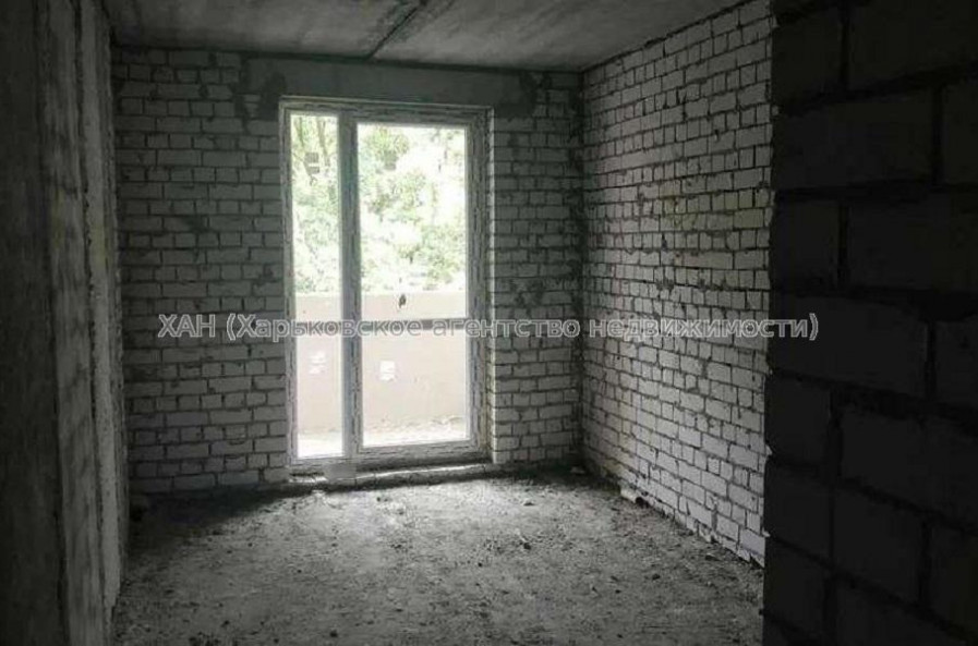 Продам квартиру, Победы просп. , 1  ком., 54 м², без внутренних работ 