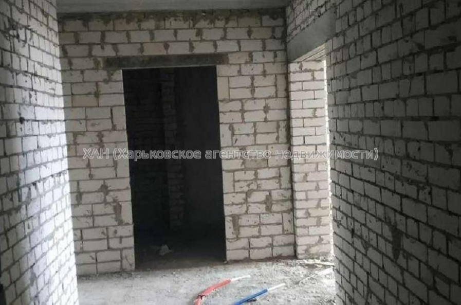 Продам квартиру, Победы просп. , 1  ком., 54 м², без внутренних работ 