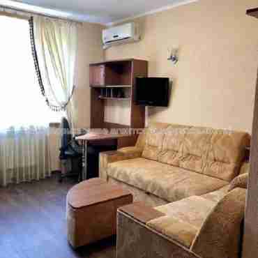 Продам квартиру, Зерновой пер. , 1 кім., 22 м², евроремонт 