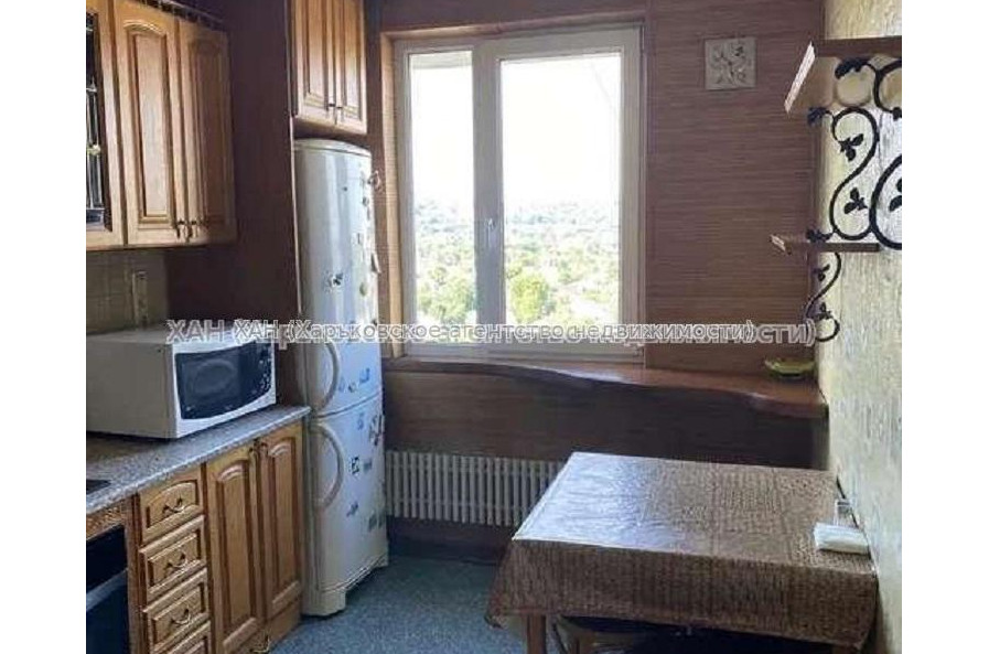 Продам квартиру, Матюшенко ул. , 3 кім., 70 м², капитальный ремонт 