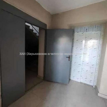 Продам квартиру, Победы просп. , 1  ком., 41 м², без ремонта 