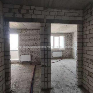 Продам квартиру, Победы просп. , 1  ком., 41 м², без ремонта 