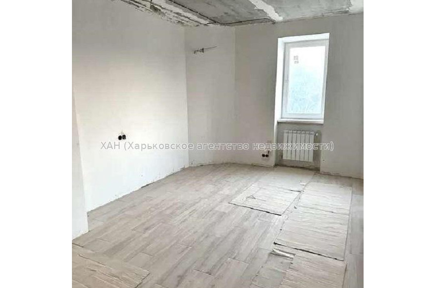 Продам квартиру, Профессорская ул. , 2  ком., 70 м², частичный ремонт 