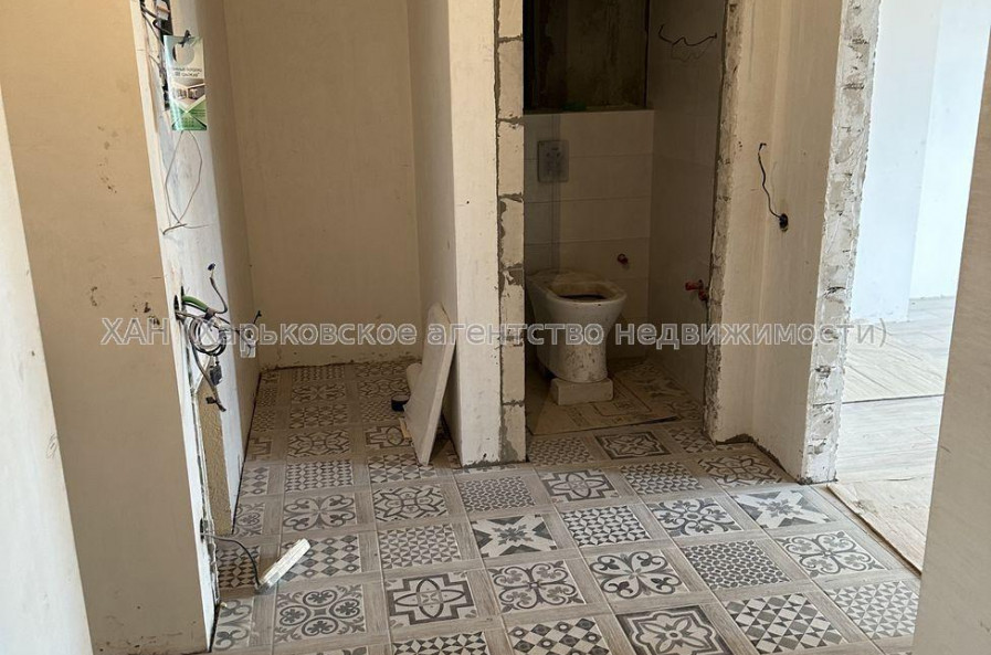 Продам квартиру, Профессорская ул. , 2  ком., 70 м², частичный ремонт 