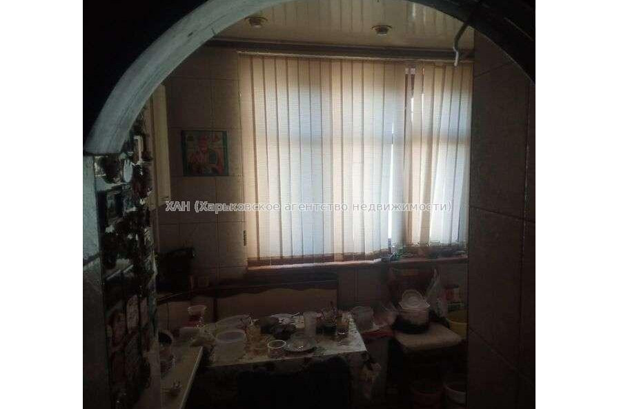 Продам квартиру, Леся Сердюка ул. , 4 кім., 89 м², косметический ремонт 