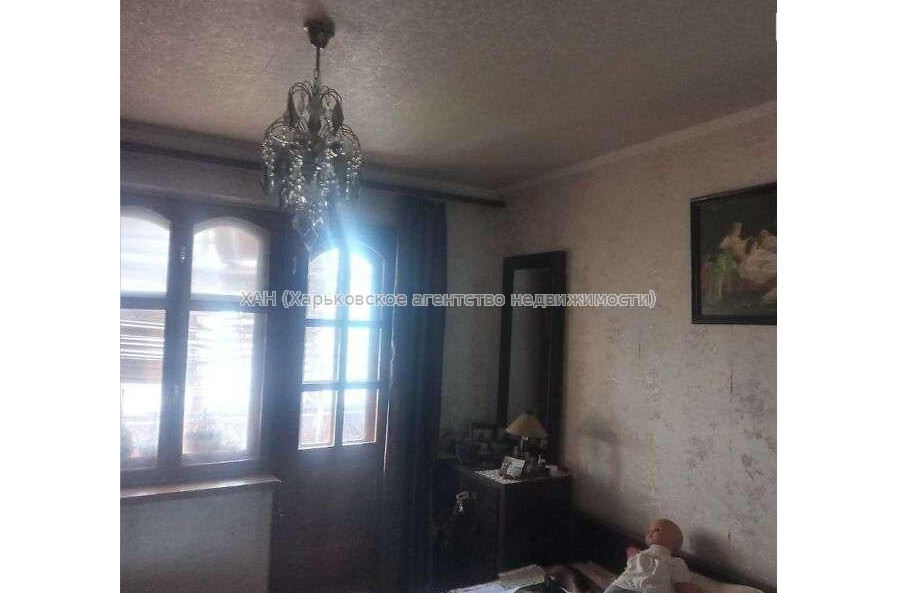 Продам квартиру, Леся Сердюка ул. , 4 кім., 89 м², косметический ремонт 
