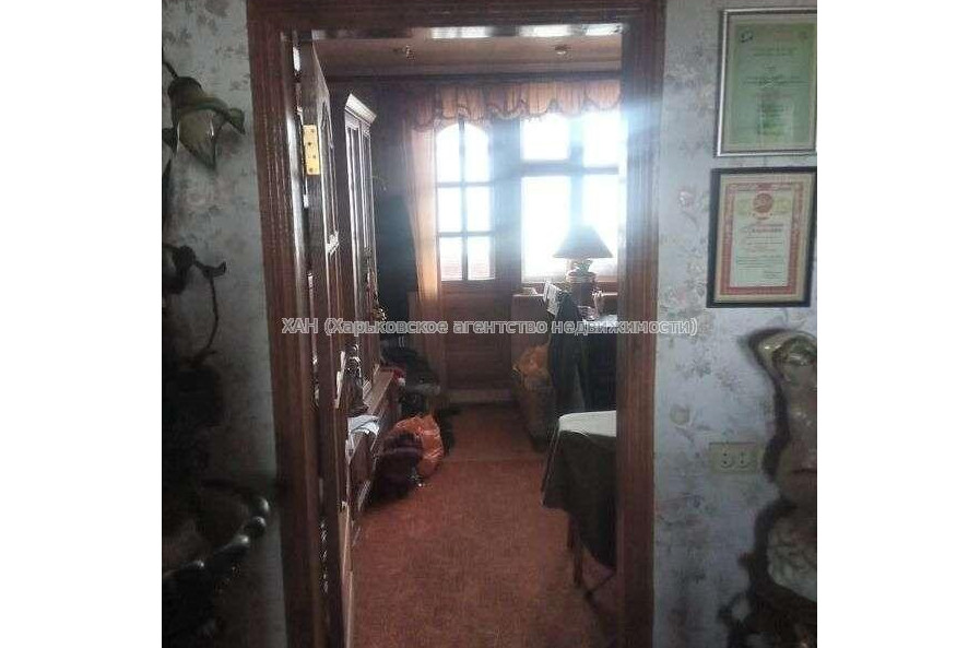 Продам квартиру, Леся Сердюка ул. , 4 кім., 89 м², косметический ремонт 