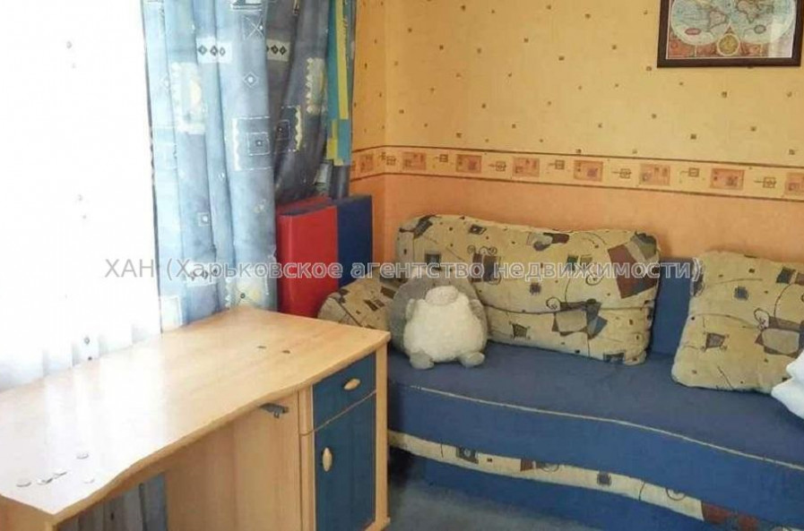 Продам квартиру, Курчатова просп. , 3 кім., 67 м², капитальный ремонт 