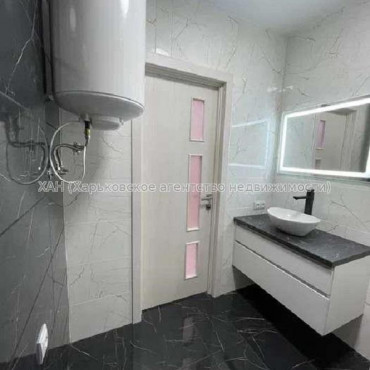 Продам квартиру, Шевченко ул. , 2 кім., 44 м², евроремонт 