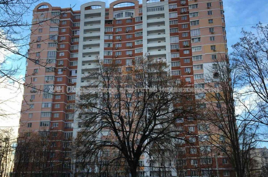Продам квартиру, Мирослава Мисли ул. , 2 кім., 58 м², капитальный ремонт 