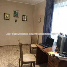 Продам квартиру, Отакара Яроша ул. , 2  ком., 43 м², капитальный ремонт