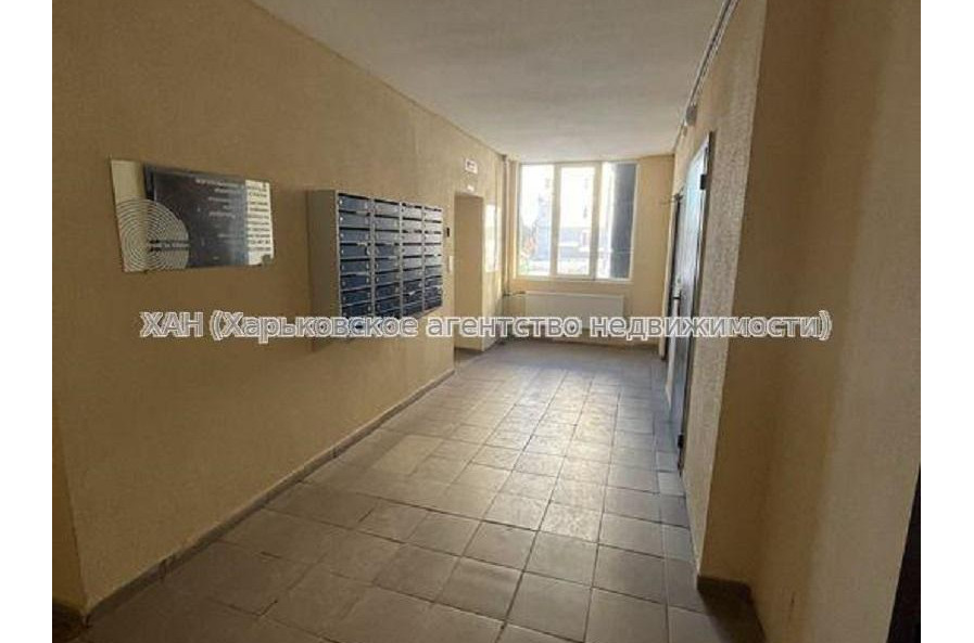 Продам квартиру, Домостроительная ул. , 1 кім., 44 м², капитальный ремонт 