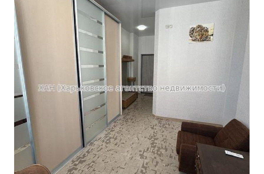 Продам квартиру, Домостроительная ул. , 1 кім., 44 м², капитальный ремонт 