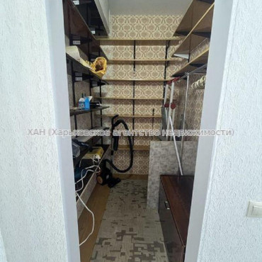 Продам квартиру, Домостроительная ул. , 1 кім., 44 м², капитальный ремонт 