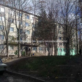 Продам квартиру, Владислава Зубенко ул. , 1  ком., 20 м², косметический ремонт