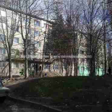 Продам квартиру, Владислава Зубенко ул. , 1 кім., 20 м², косметический ремонт 