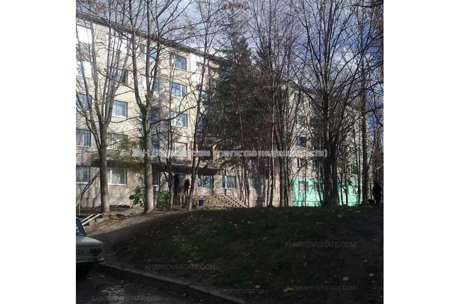 Продам квартиру, Владислава Зубенко ул. , 1 кім., 20 м², косметический ремонт 