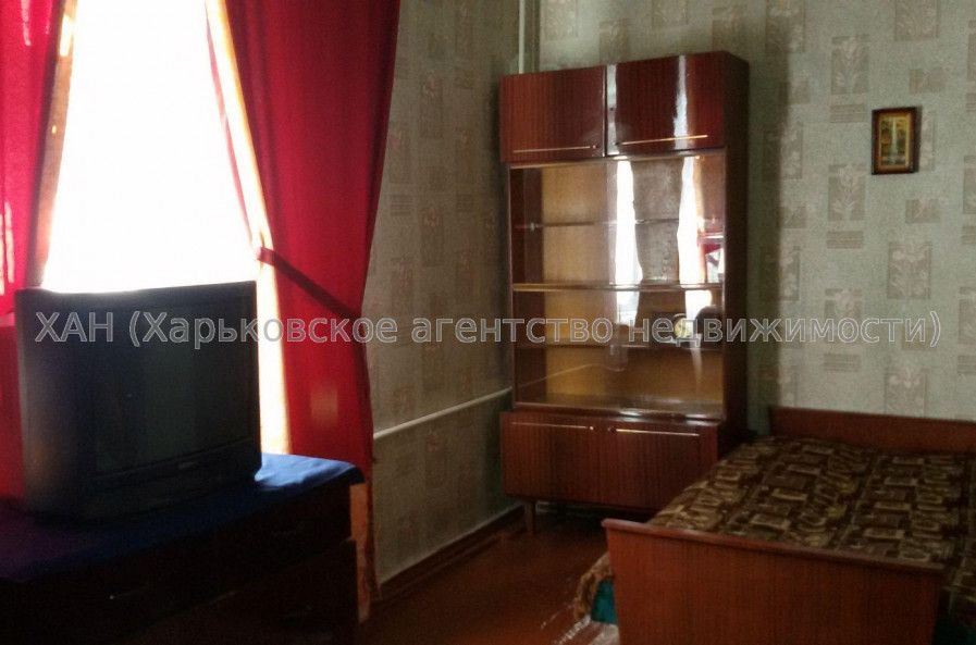 Продам квартиру, Индустриальный просп. , 1  ком., 32 м², косметический ремонт 