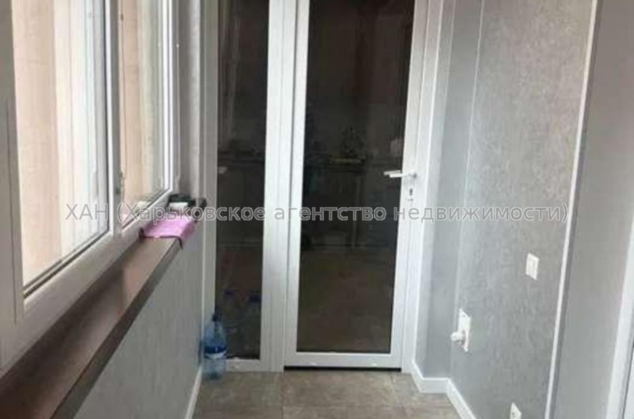 Продам квартиру, Ньютона ул. , 3  ком., 96 м², капитальный ремонт 