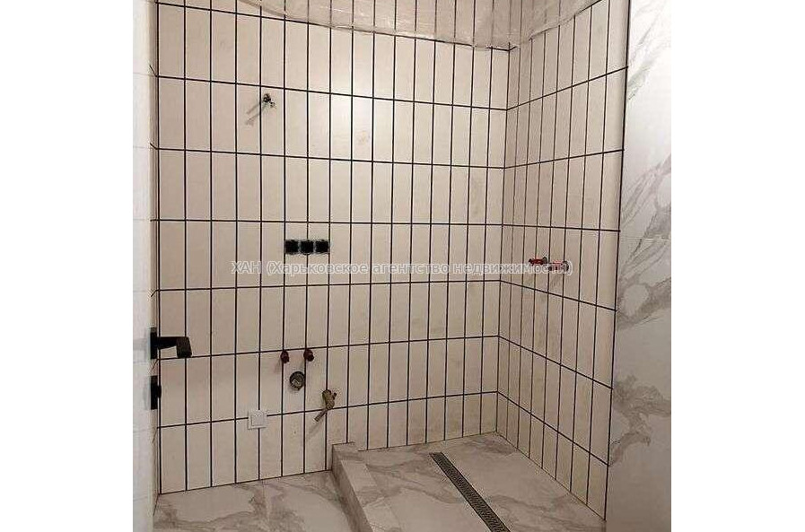 Продам квартиру, Пискуновский пер. , 1 кім., 41 м², частичный ремонт 