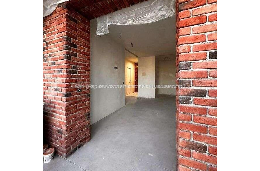 Продам квартиру, Пискуновский пер. , 1 кім., 41 м², частичный ремонт 
