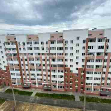 Продам квартиру, Шевченковский пер. , 2 кім., 56 м², без внутренних работ 