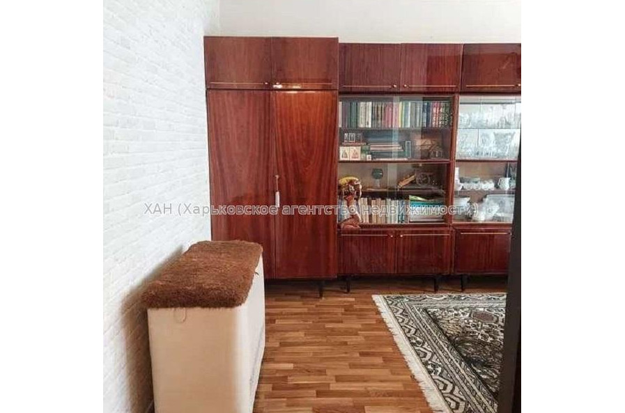 Продам квартиру, Победы просп. , 1 кім., 31 м², капитальный ремонт 