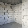 Продам квартиру, Франковская ул. , 1  ком., 37 м², без внутренних работ 