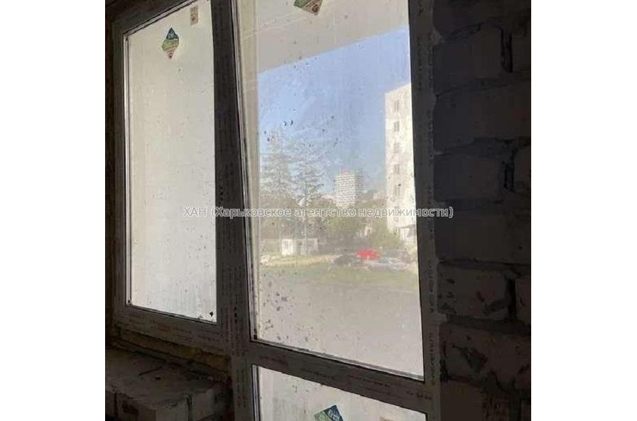 Продам квартиру, Франковская ул. , 1  ком., 37 м², без внутренних работ 
