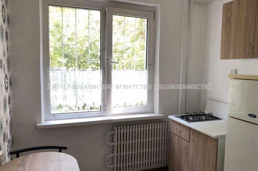 Продам квартиру, Непокоренных ул. , 1  ком., 35 м², косметический ремонт 