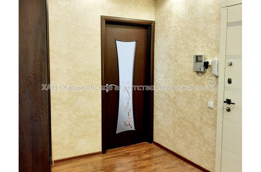 Продам квартиру, Холодногорская ул. , 2  ком., 45 м², капитальный ремонт 