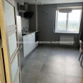 Продам квартиру, Зерновая ул. , 2 кім., 74 м², евроремонт 