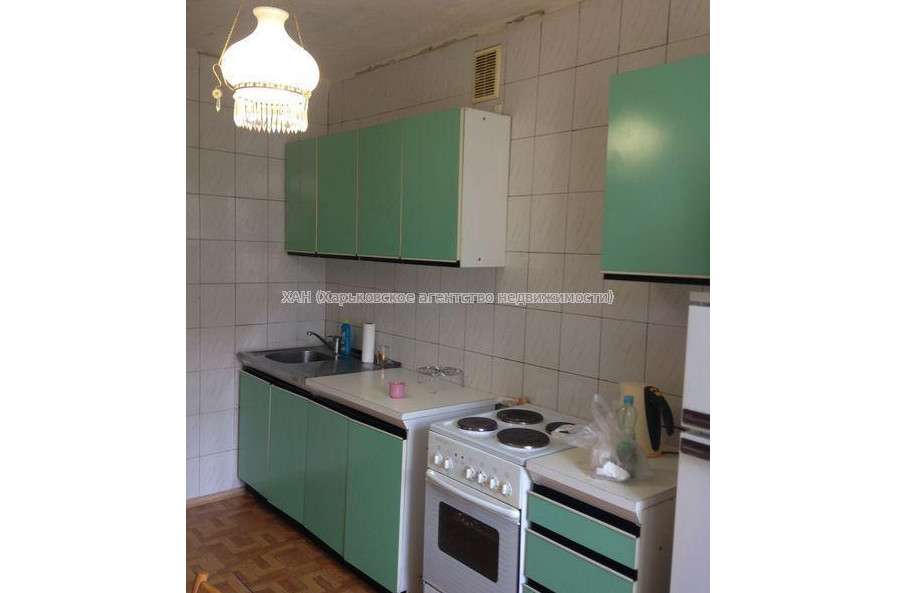 Продам квартиру, Ахсарова Энвера ул. , 1 кім., 46 м², советский ремонт 
