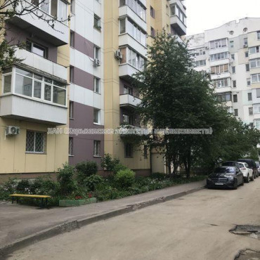 Продам квартиру, Ахсарова Энвера ул. , 1 кім., 46 м², советский ремонт 