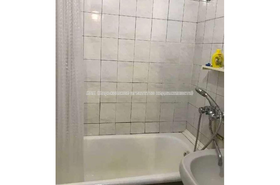 Продам квартиру, Ахсарова Энвера ул. , 1 кім., 46 м², советский ремонт 