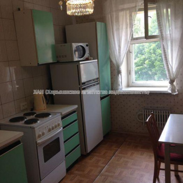 Продам квартиру, Ахсарова Энвера ул. , 1 кім., 46 м², советский ремонт 