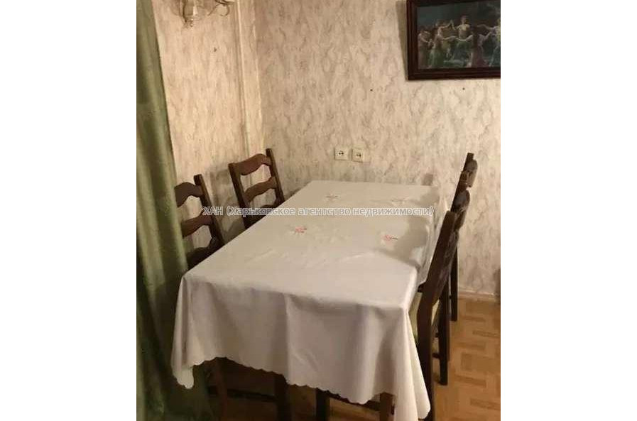 Продам квартиру, Ахсарова Энвера ул. , 1 кім., 46 м², советский ремонт 