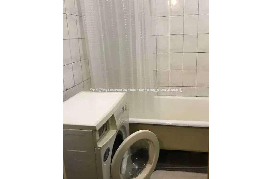 Продам квартиру, Ахсарова Энвера ул. , 1 кім., 46 м², советский ремонт 