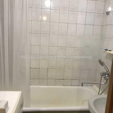 Продам квартиру, Ахсарова Энвера ул. , 1 кім., 46 м², советский ремонт 