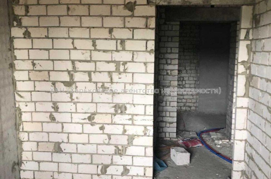 Продам квартиру, Шевченко ул. , 1  ком., 42 м², без внутренних работ 