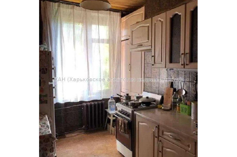 Продам квартиру, Мира ул. , 3  ком., 60 м², капитальный ремонт 