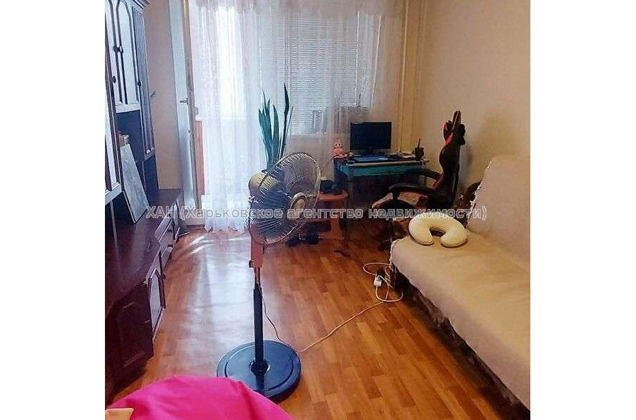 Продам квартиру, Грицевца Сергея бульв. , 1  ком., 32 м², косметический ремонт 