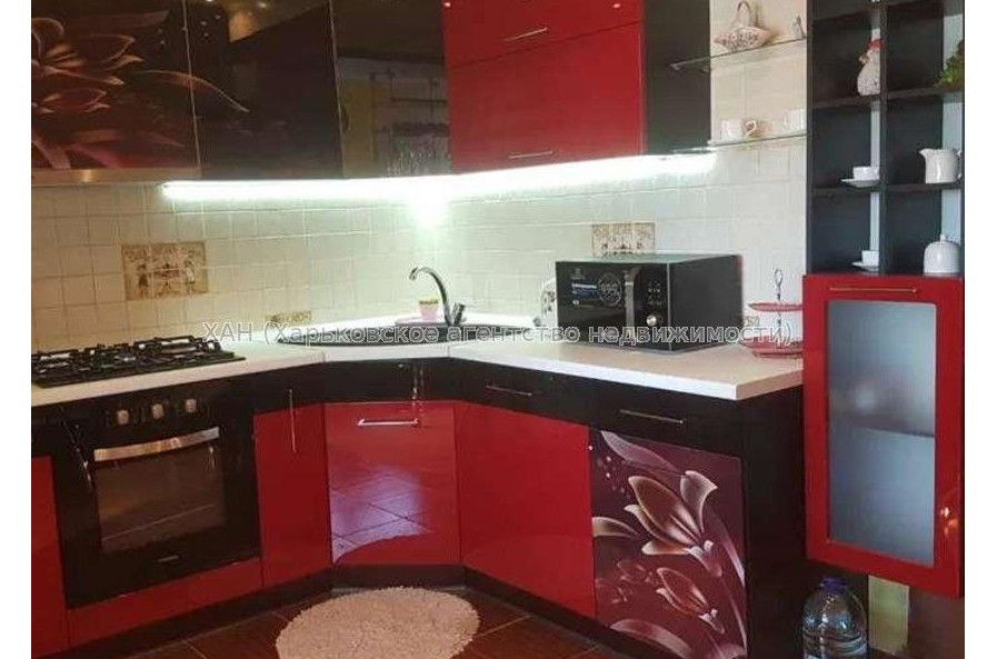 Продам квартиру, Кричевского ул. , 2 кім., 83 м², евроремонт 