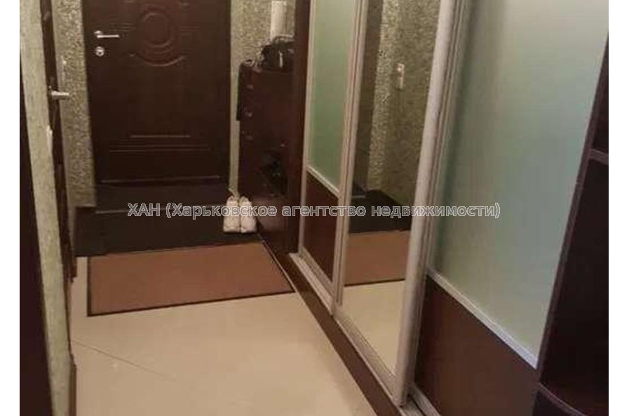 Продам квартиру, Кричевского ул. , 2 кім., 83 м², евроремонт 