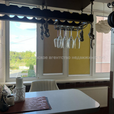 Продам квартиру, Кричевского ул. , 2  ком., 83 м², евроремонт 