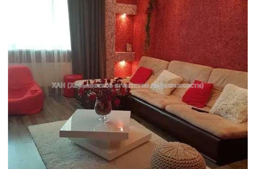 Продам квартиру, Кричевского ул. , 2 кім., 83 м², евроремонт 