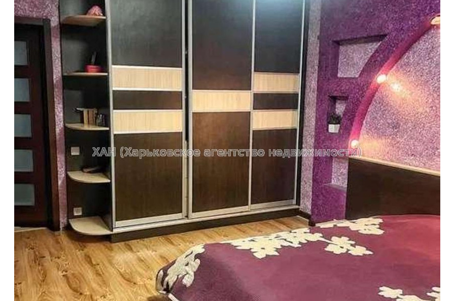 Продам квартиру, Кричевского ул. , 2 кім., 83 м², евроремонт 